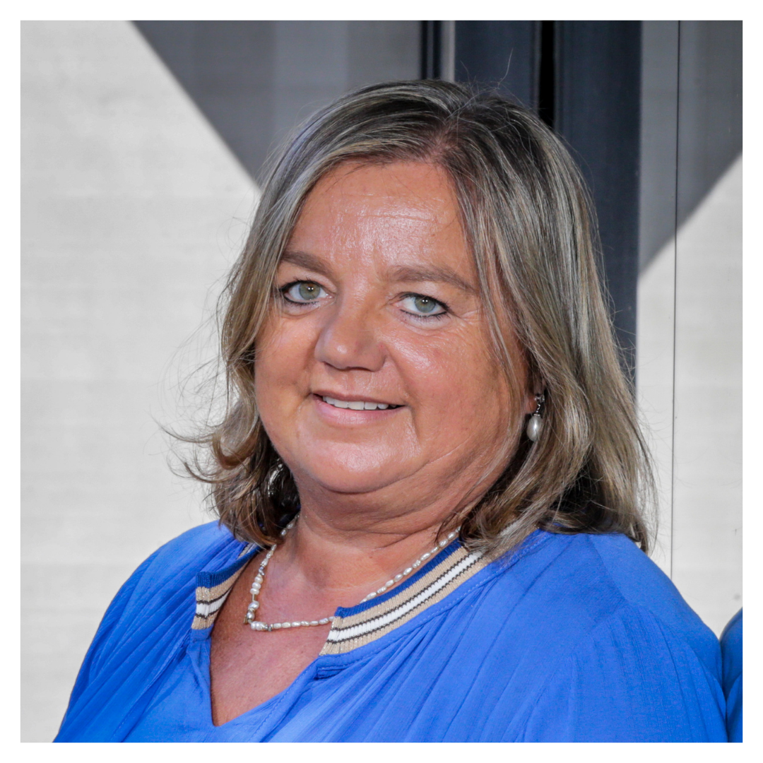 Ruth Hofman-2